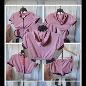 Awesome Concept Womens Medium Pink Hoodie Shorts Set